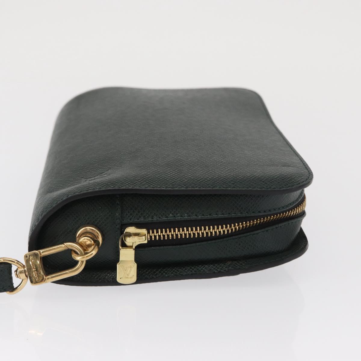 LOUIS VUITTON Taiga Baikal Clutch Bag Epicea M30184 LV Auth am10582