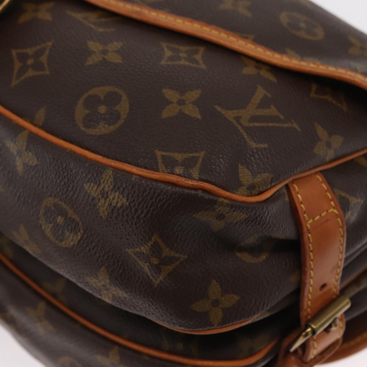 LOUIS VUITTON Monogram Saumur 30 Shoulder Bag M42256 LV Auth am10631