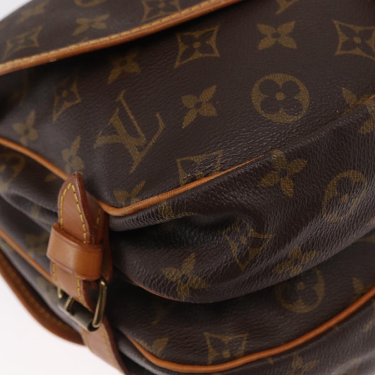 LOUIS VUITTON Monogram Saumur 30 Shoulder Bag M42256 LV Auth am10631