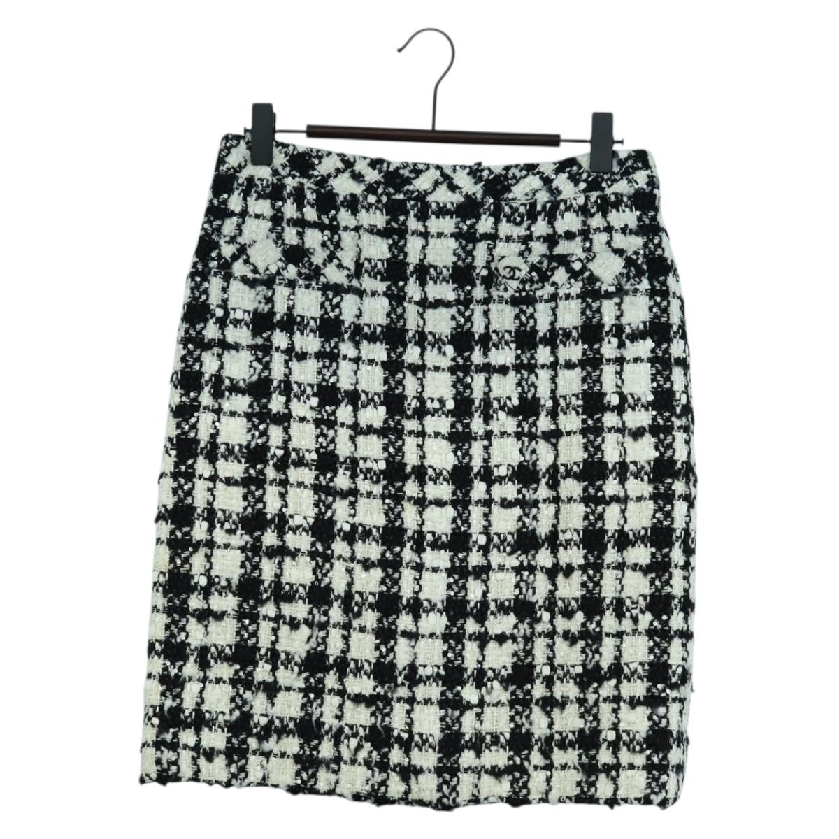 CHANEL Skirt Tweed 36 Black White CC Auth am11048V