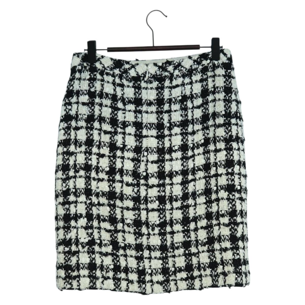 CHANEL Skirt Tweed 36 Black White CC Auth am11048V