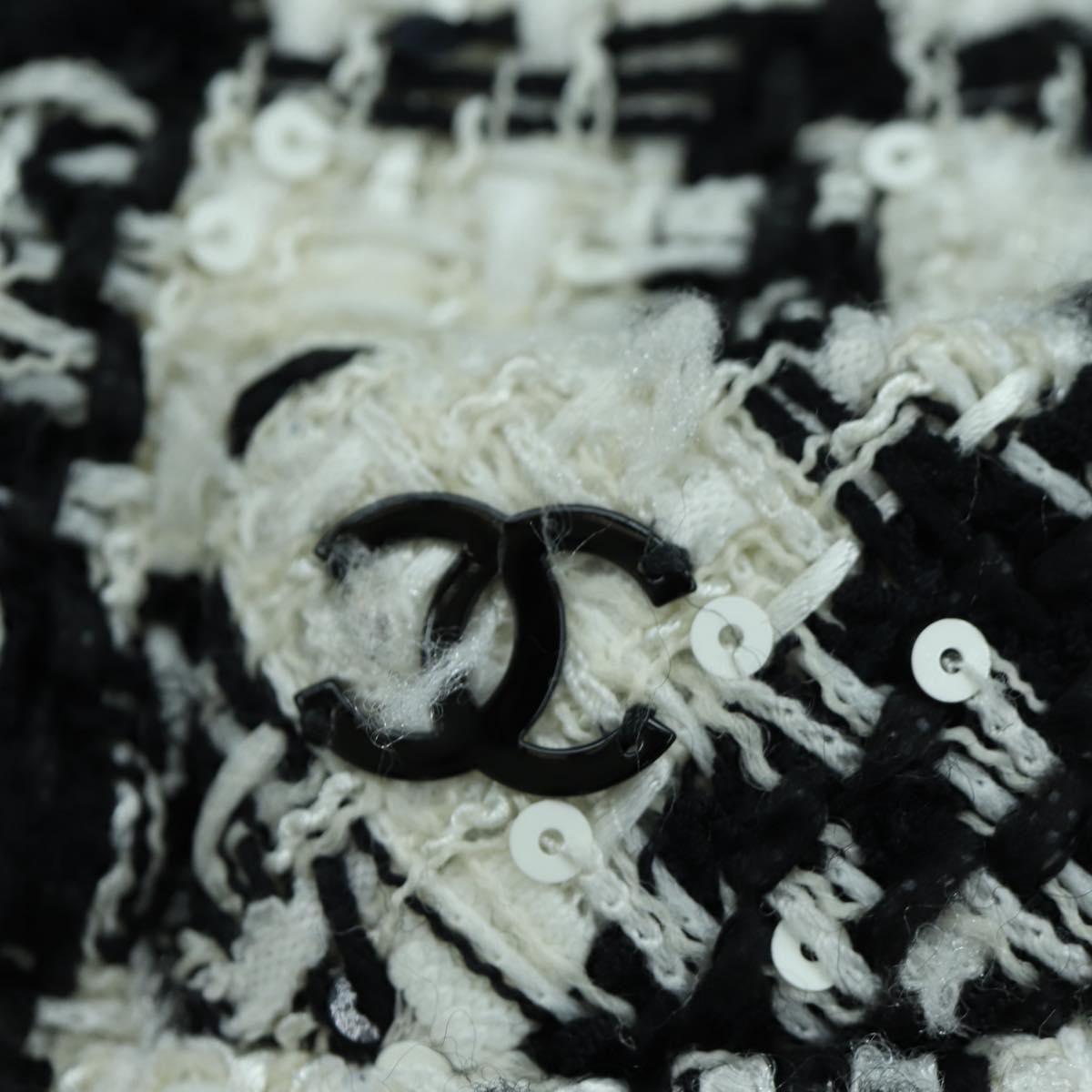 CHANEL Skirt Tweed 36 Black White CC Auth am11048V