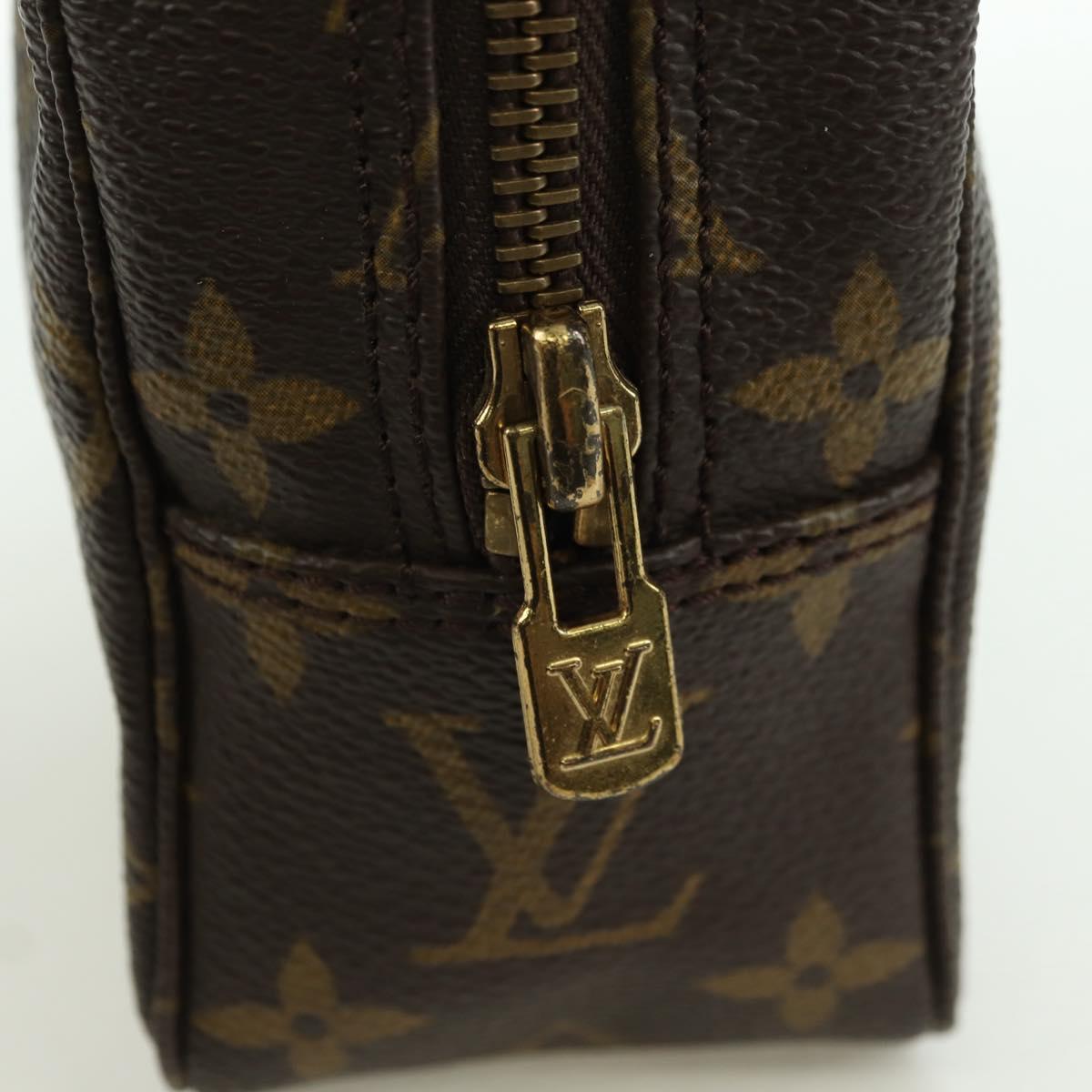 LOUIS VUITTON Monogram Trousse Toilette 18 Pouch M47526 LV Auth am11230V