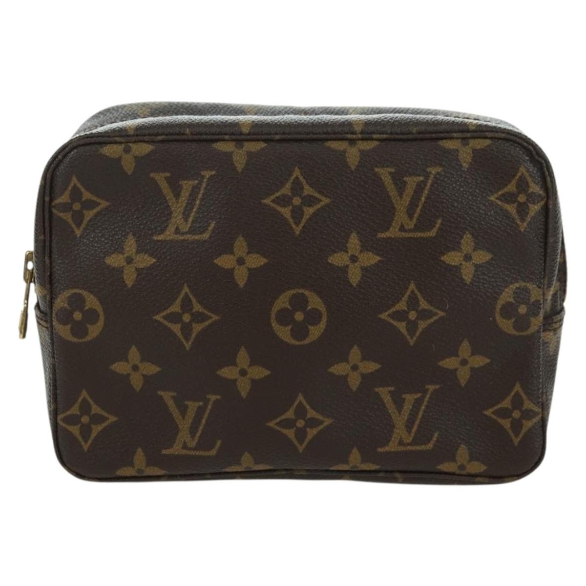 LOUIS VUITTON Monogram Trousse Toilette 18 Pouch M47526 LV Auth am11230V