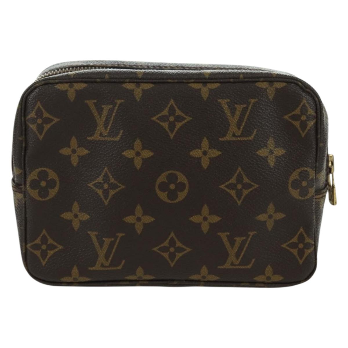 LOUIS VUITTON Monogram Trousse Toilette 18 Pouch M47526 LV Auth am11230V