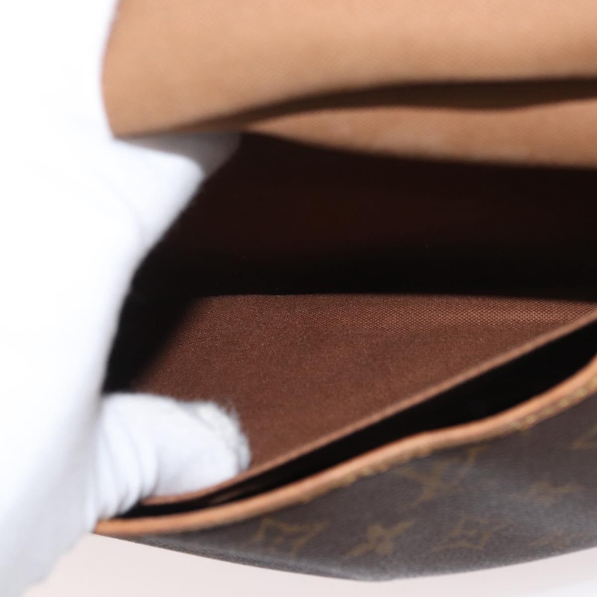 LOUIS VUITTON Monogram Saumur 30 Shoulder Bag M42256 LV Auth am11407A