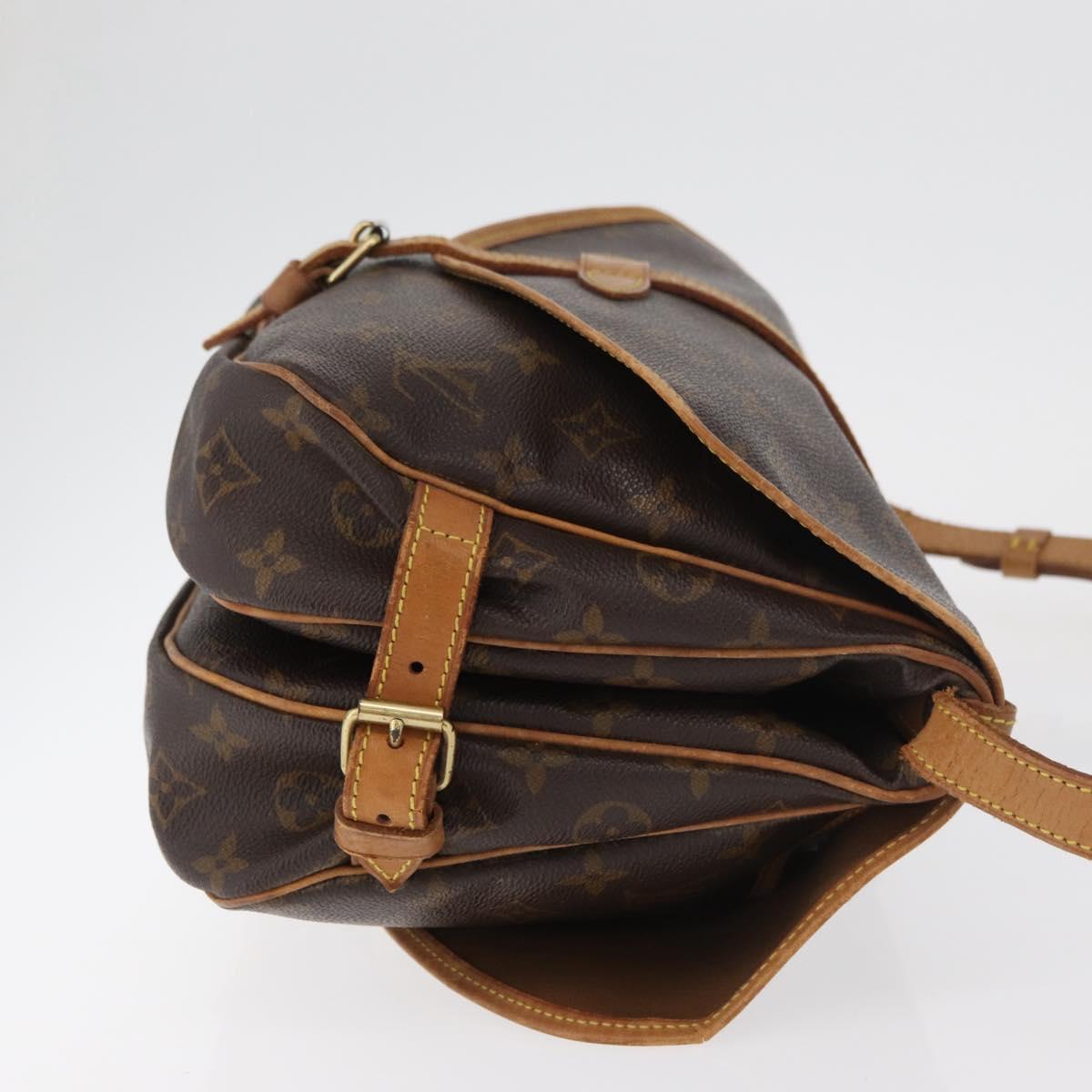 LOUIS VUITTON Monogram Saumur 30 Shoulder Bag M42256 LV Auth am11407A
