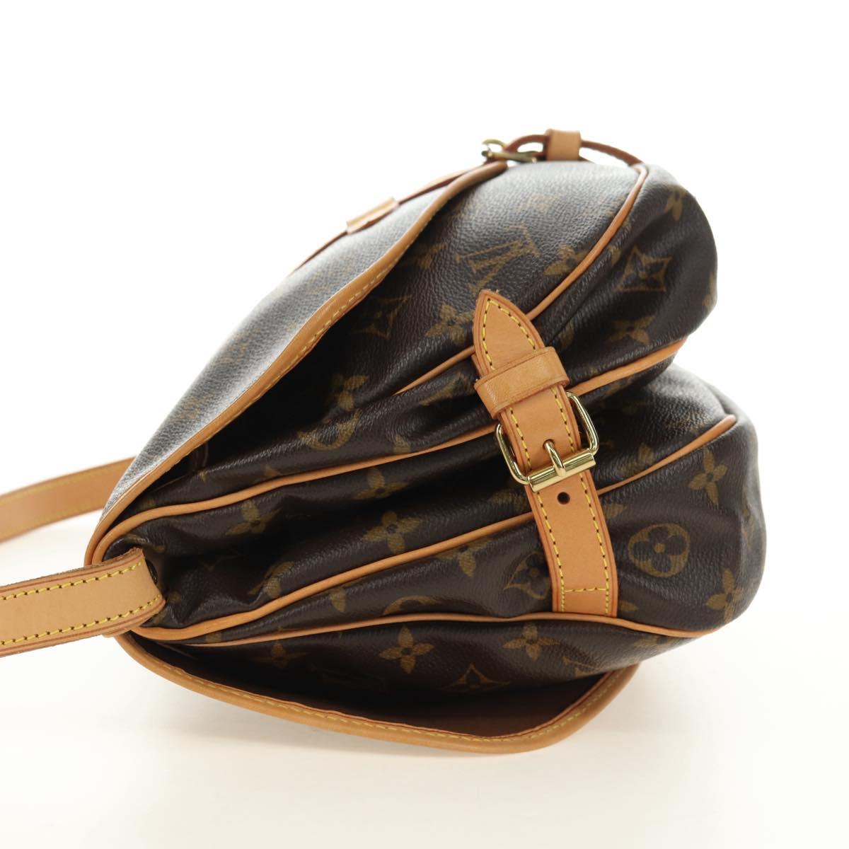 LOUIS VUITTON Monogram Saumur 30 Shoulder Bag M42256 LV Auth am11667V