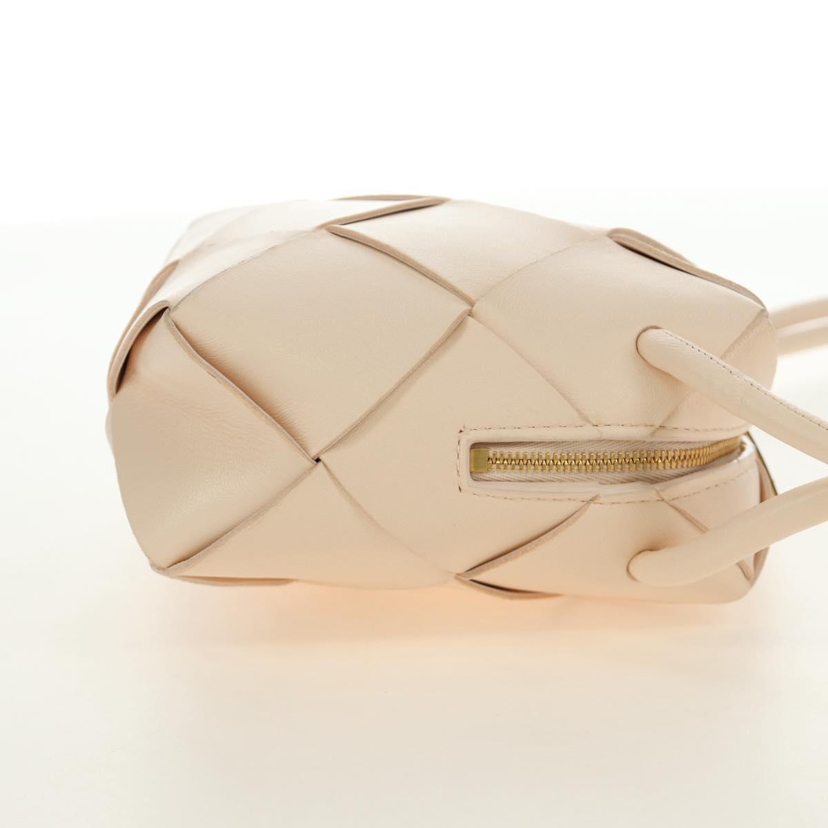 BOTTEGA VENETA MAXI INTRECCIATO Mini Cassette Camera Bag Leather Auth am11819V