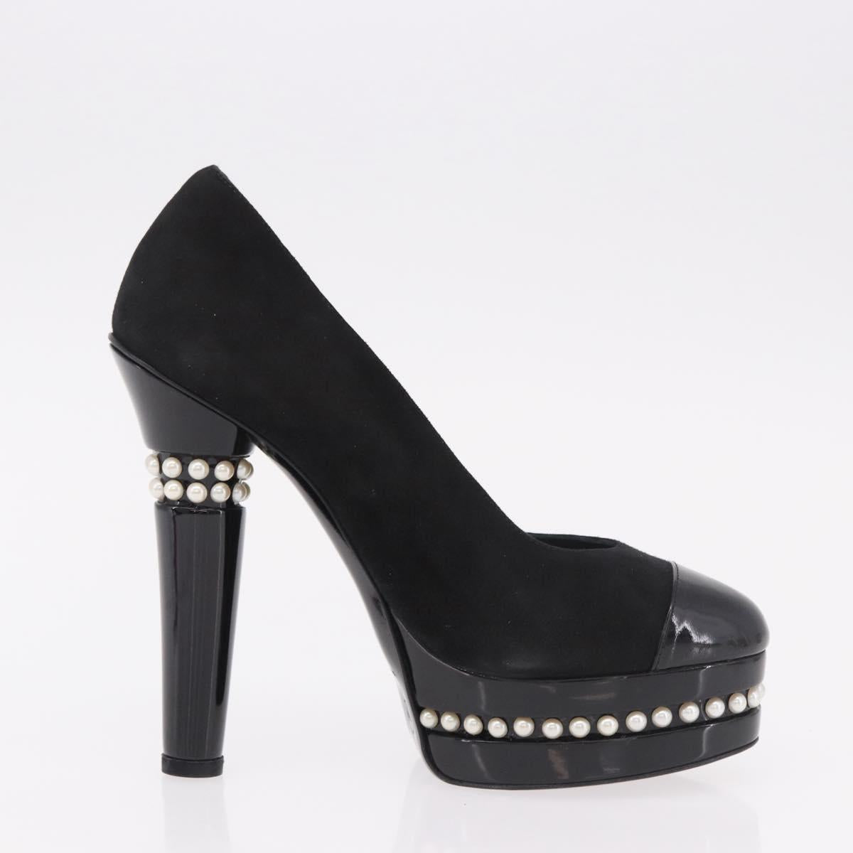 CHANEL Pearl Pumps Suede 35 1/2 Black CC Auth am11955M