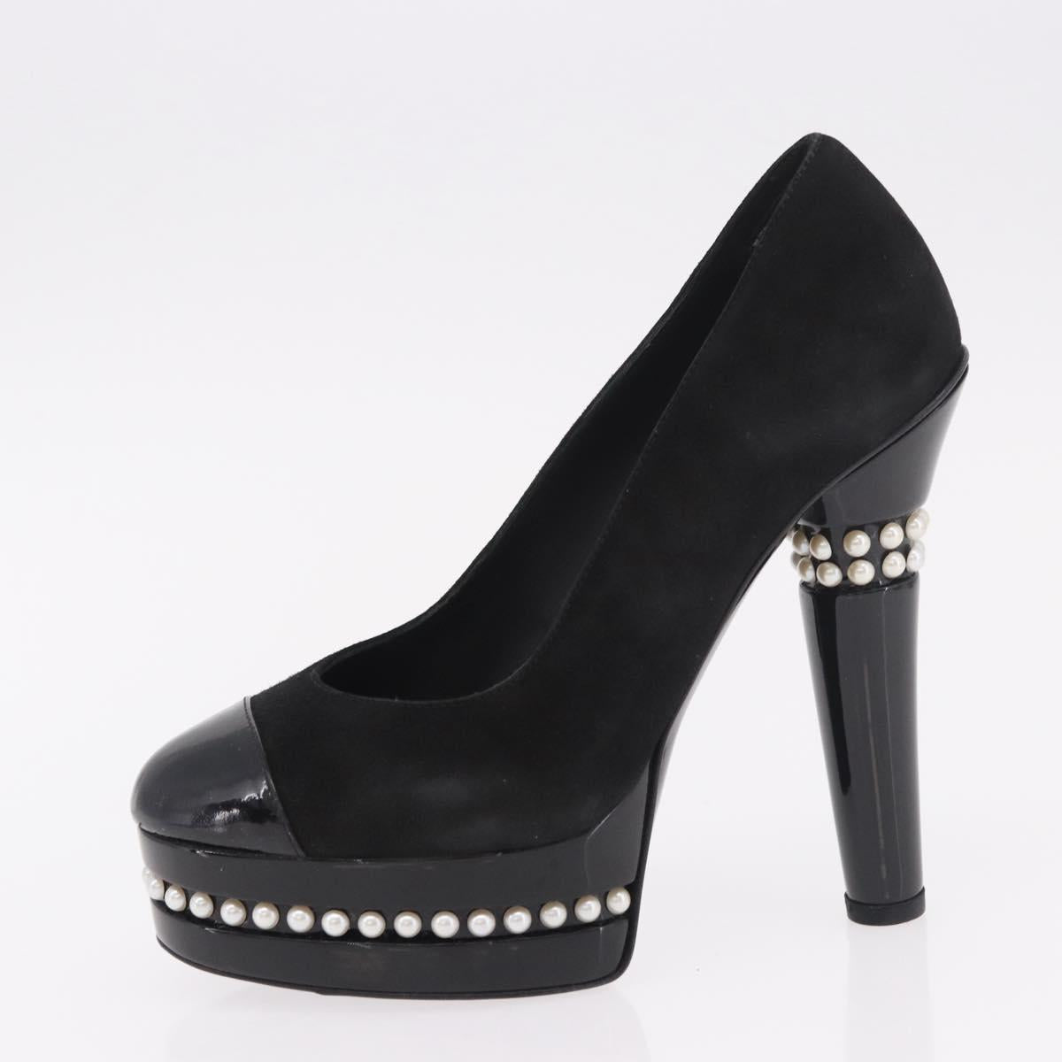 CHANEL Pearl Pumps Suede 35 1/2 Black CC Auth am11955M