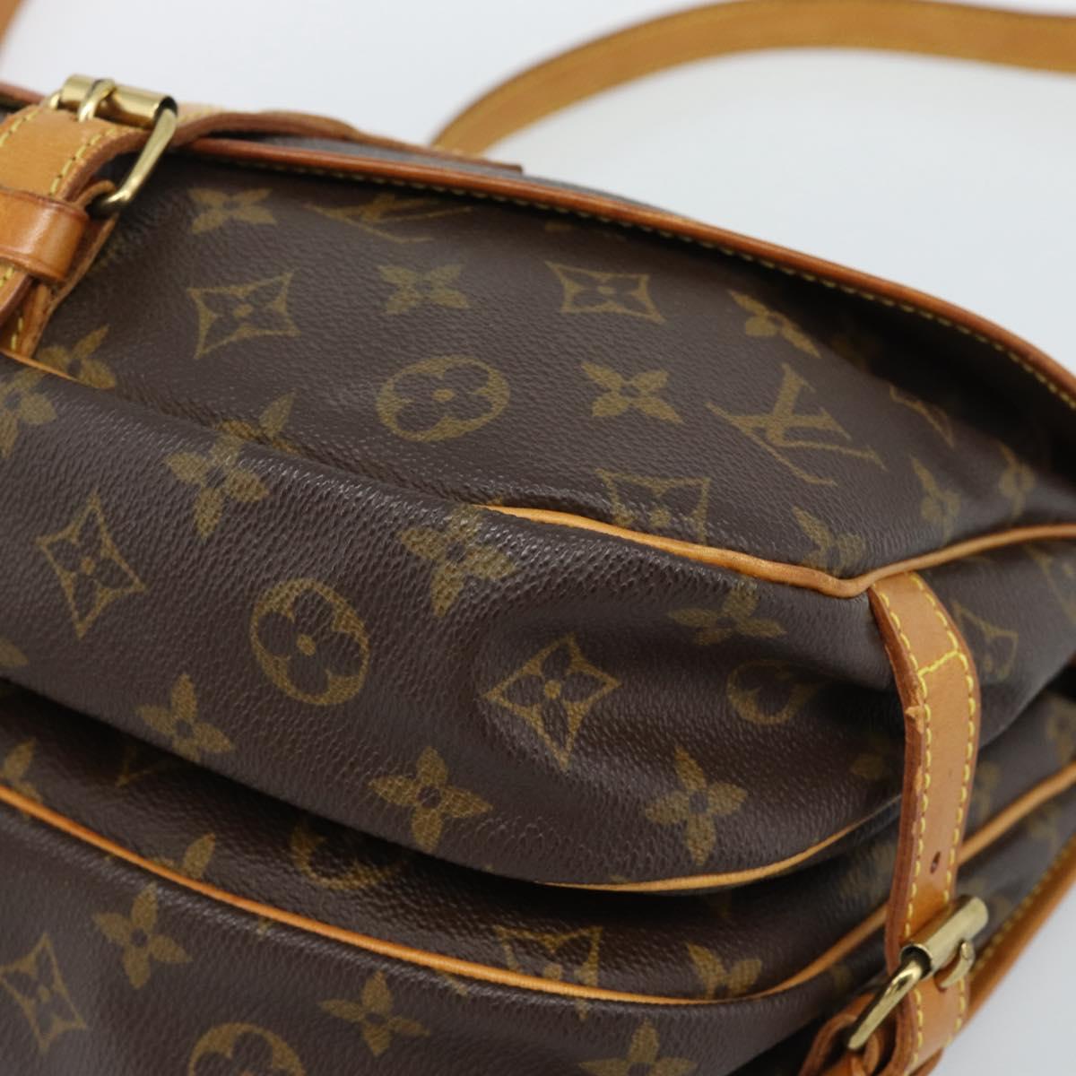 LOUIS VUITTON Monogram Saumur 30 Shoulder Bag M42256 LV Auth am11998A