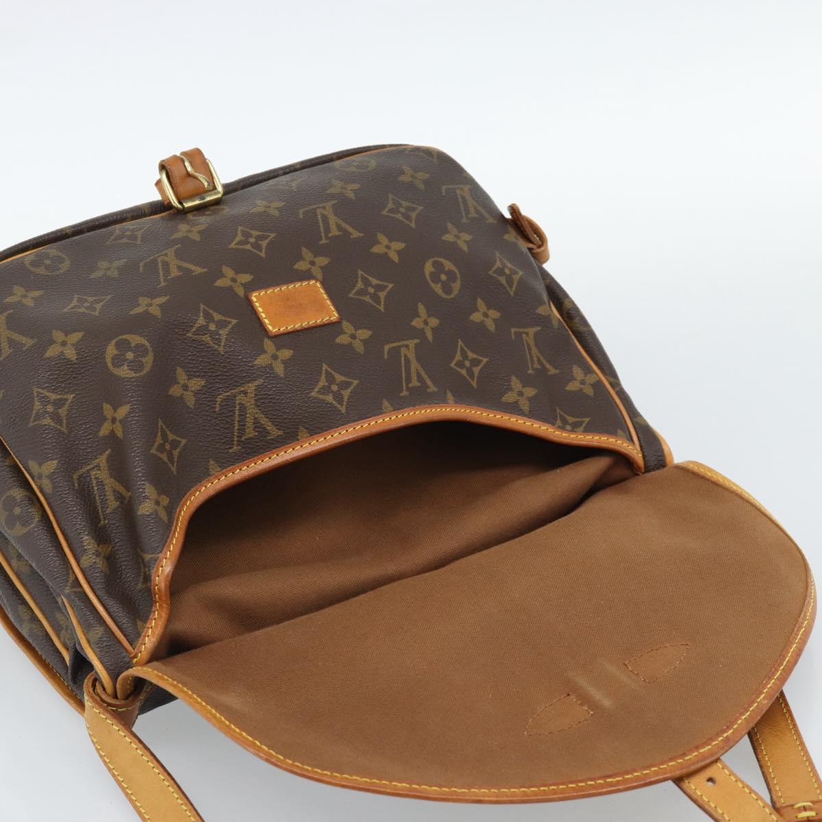 LOUIS VUITTON Monogram Saumur 30 Shoulder Bag M42256 LV Auth am11998A
