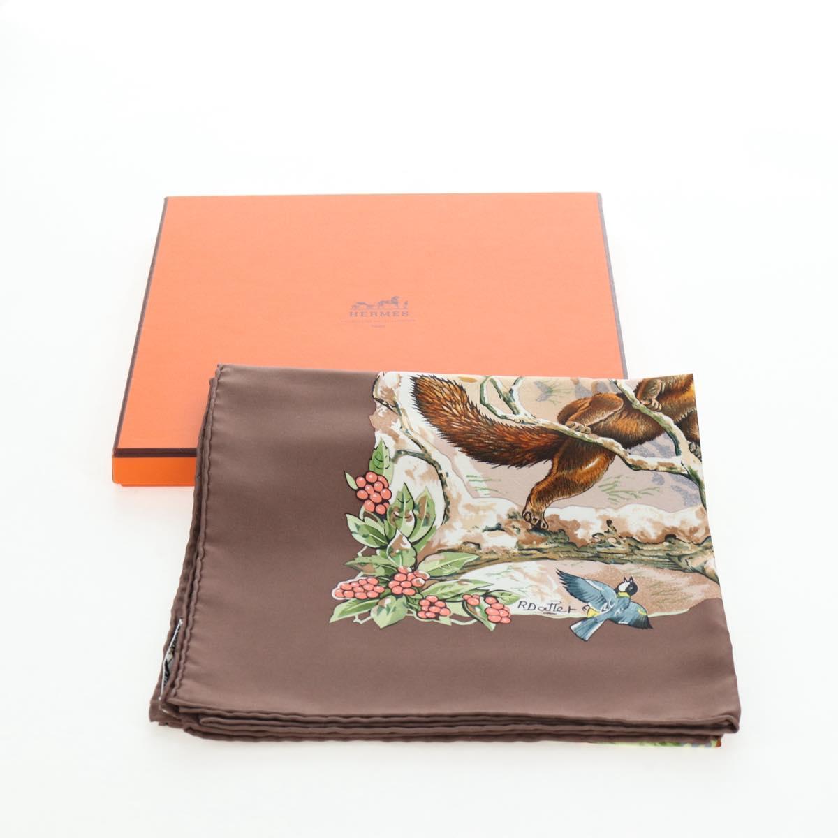 HERMES Carre 90 Scarf ”Les Quatre Saisons” Silk Brown Auth am12077M