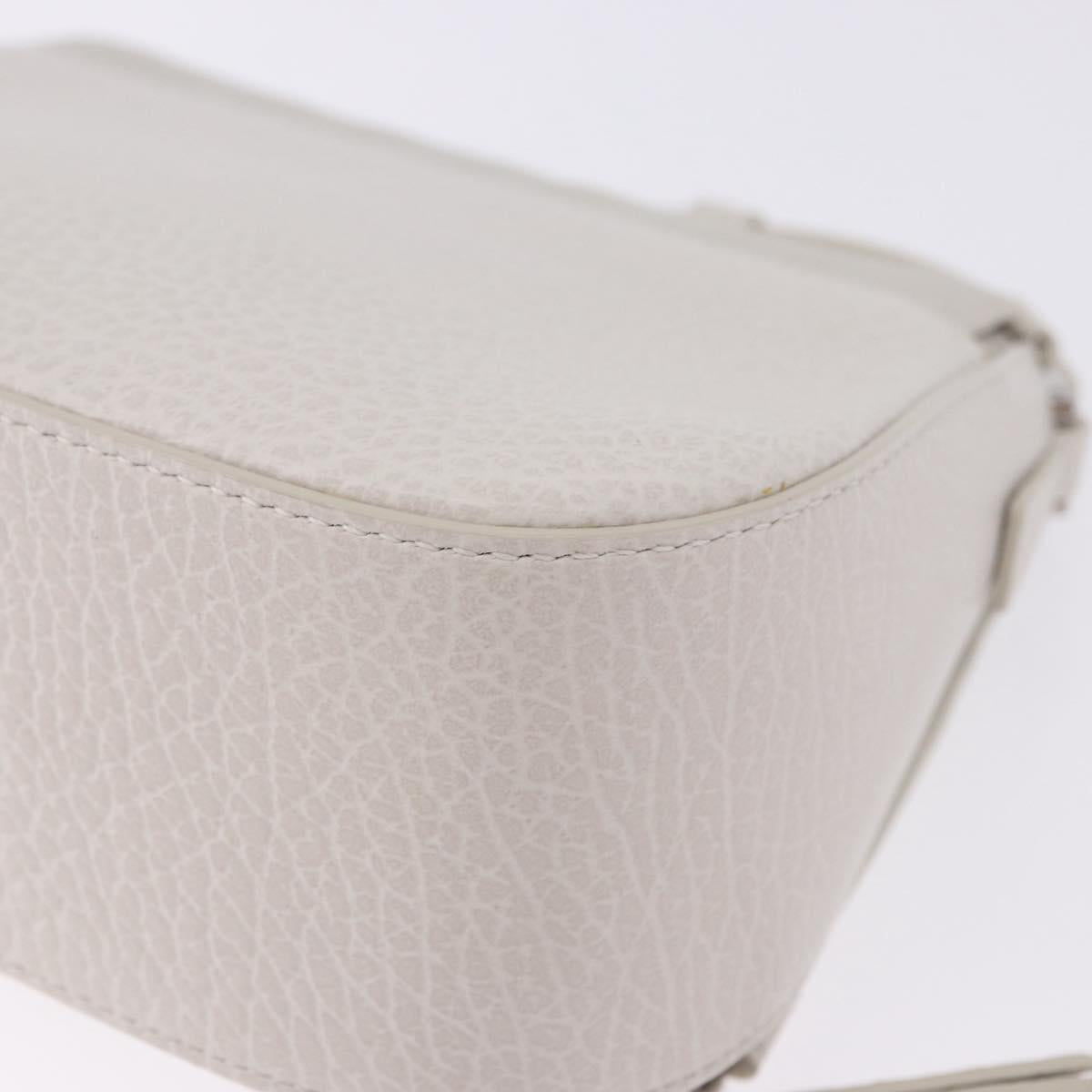 Maison Margiela Shoulder Bag Leather White Silver Auth am12334M