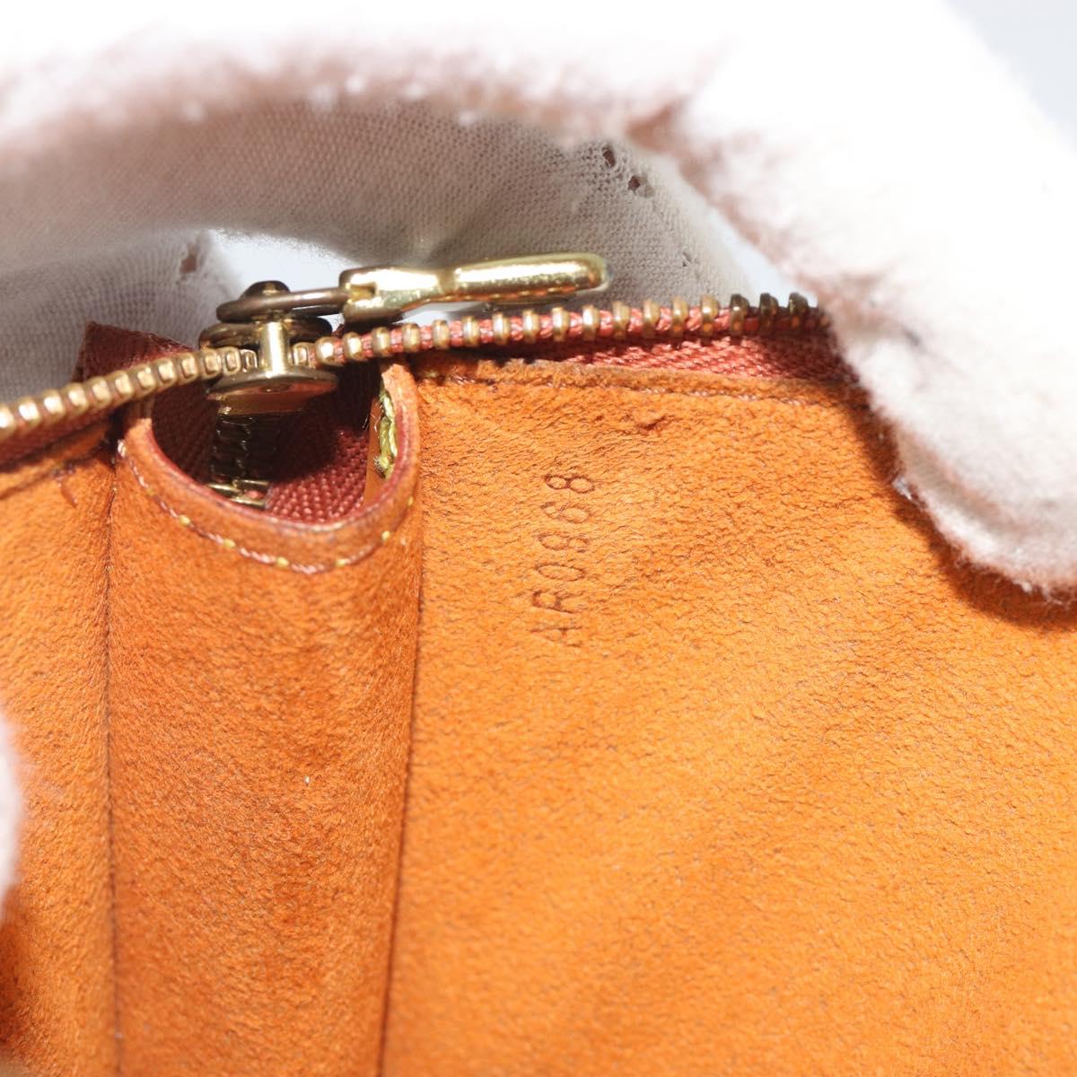 LOUIS VUITTON Epi Pochette Accessoires Pouch Zipangu Gold M52948 Auth am12356A