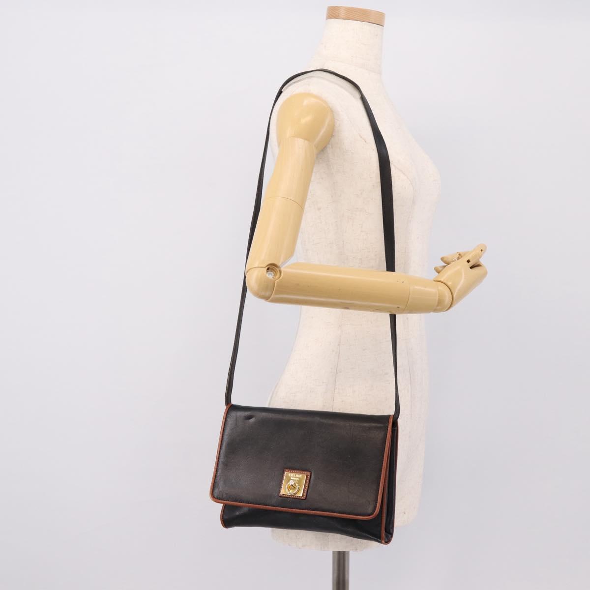 CELINE Circle Shoulder Bag Leather Black Gold Tone Auth am12378A