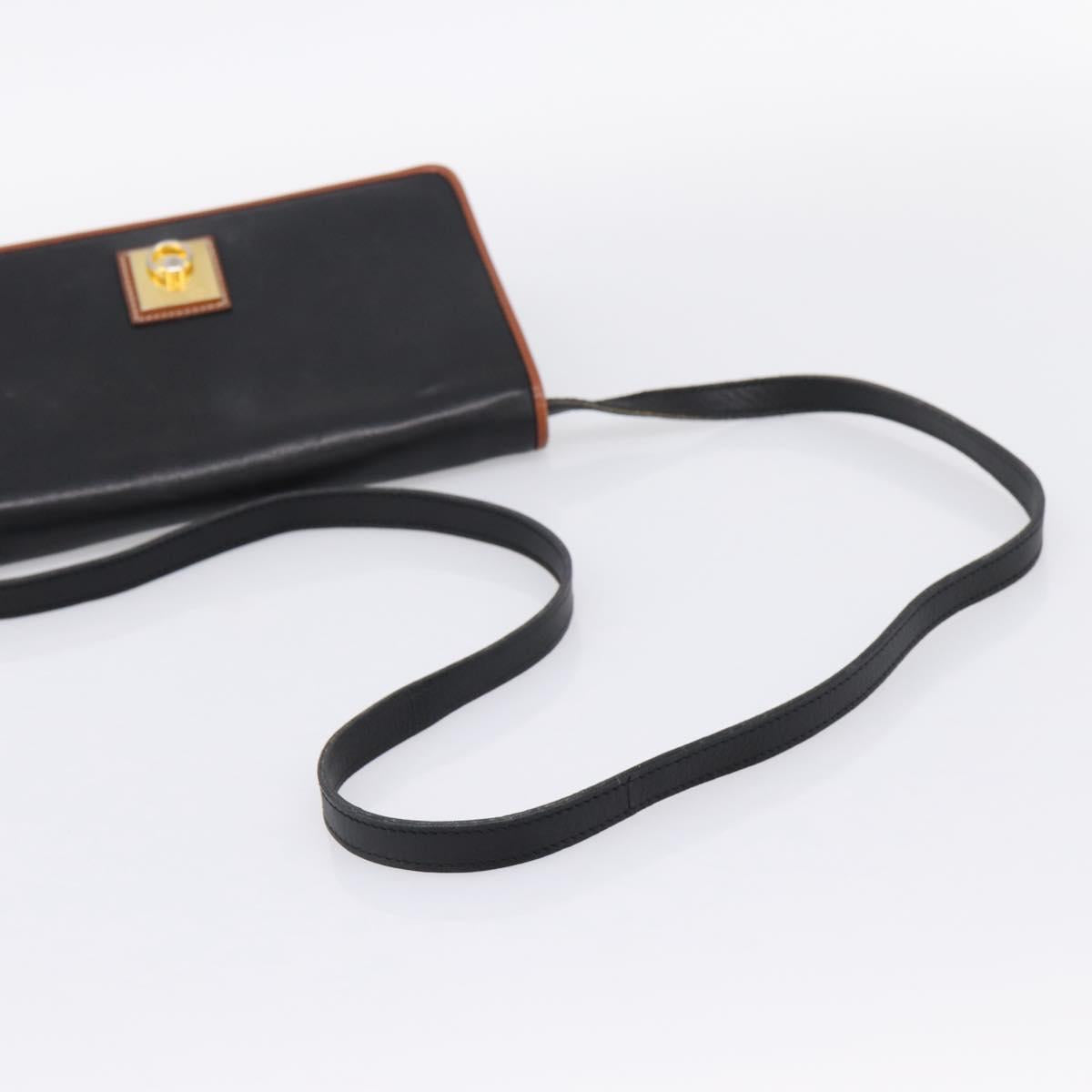 CELINE Circle Shoulder Bag Leather Black Gold Tone Auth am12378A