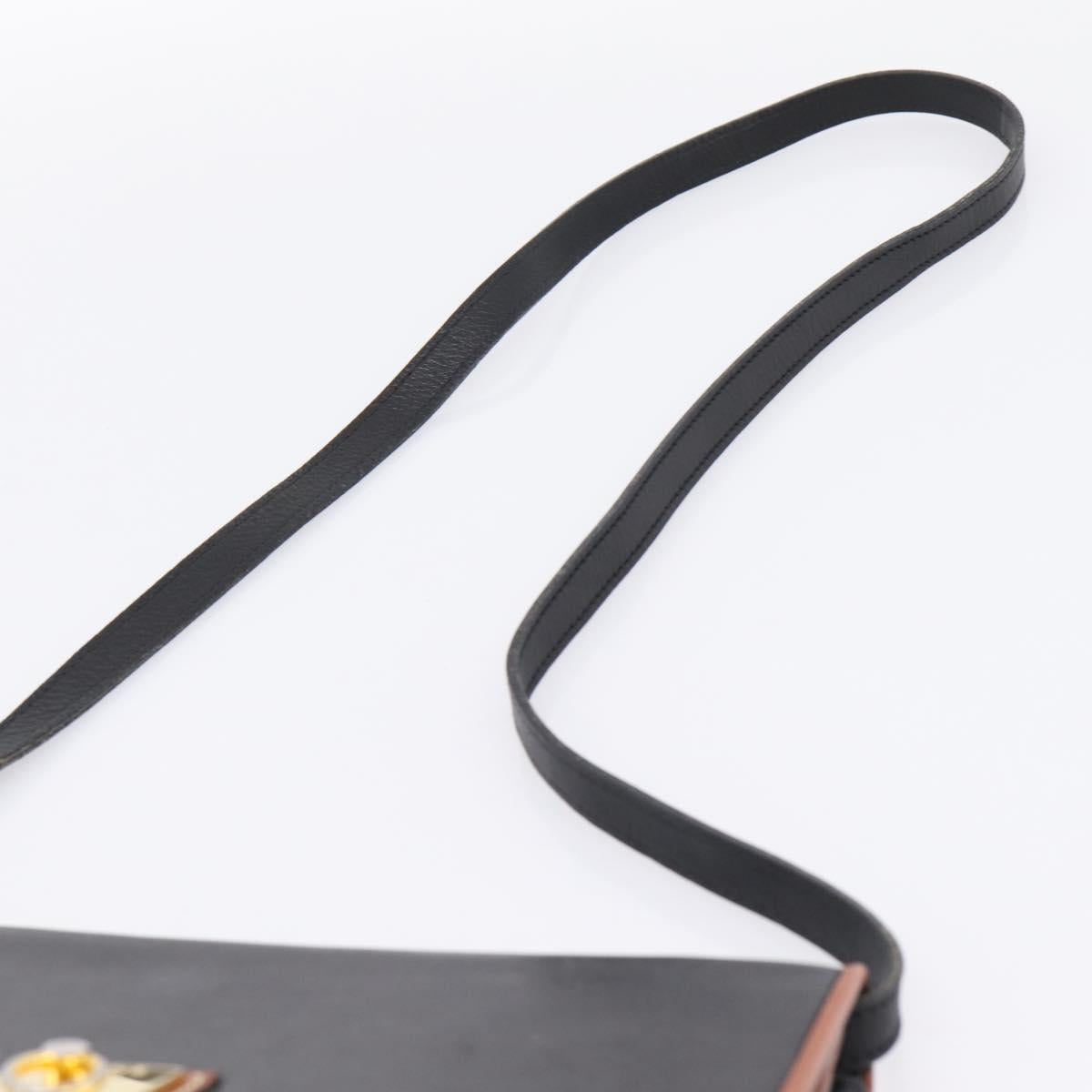 CELINE Circle Shoulder Bag Leather Black Gold Tone Auth am12378A