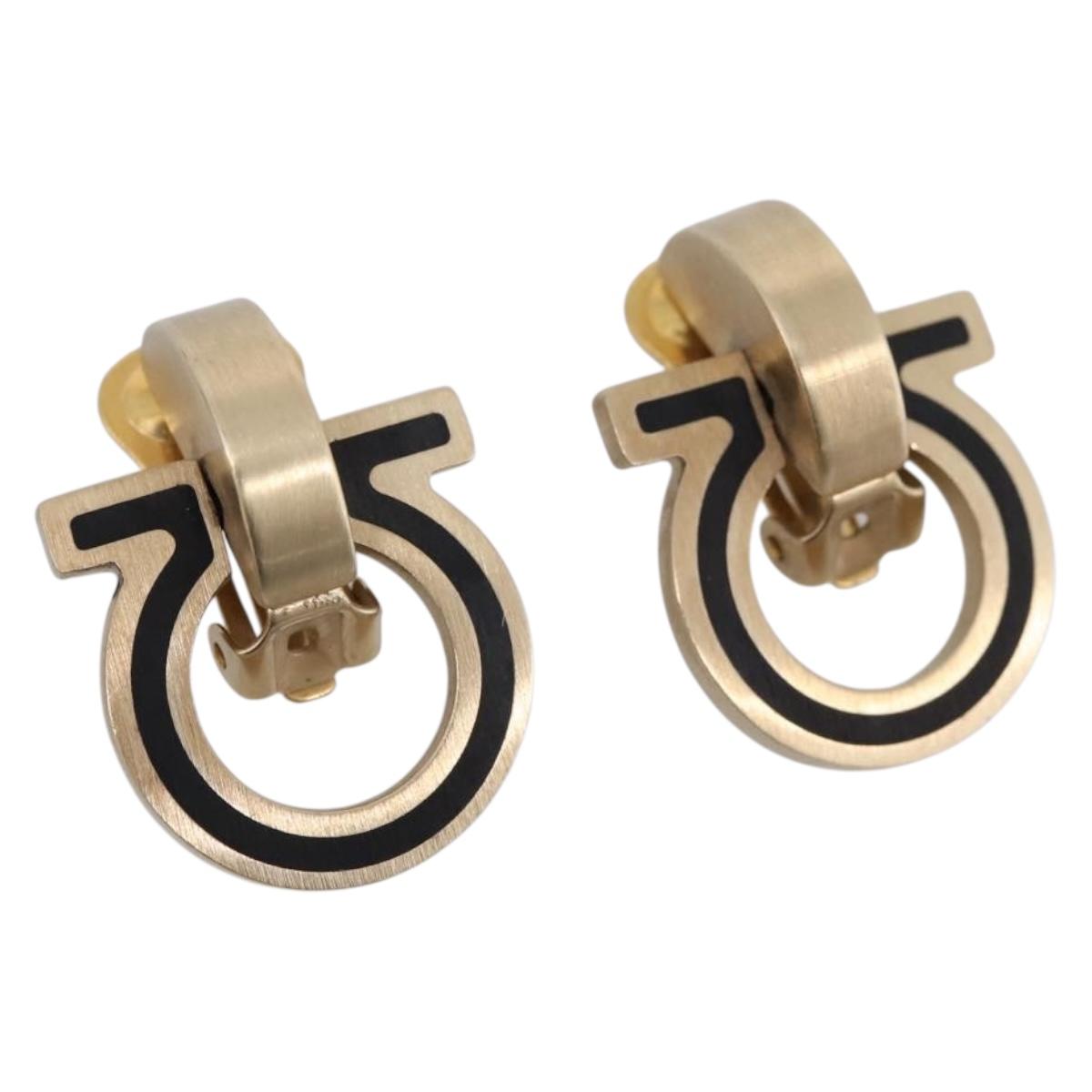 Salvatore Ferragamo Gancini Earring Metal Gold Tone Auth am12454V