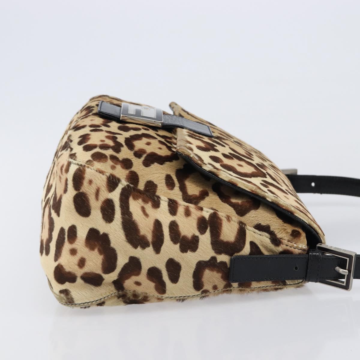 FENDI Mamma Baguette Shoulder Bag Harako leather Beige Silver Auth am12627SAM