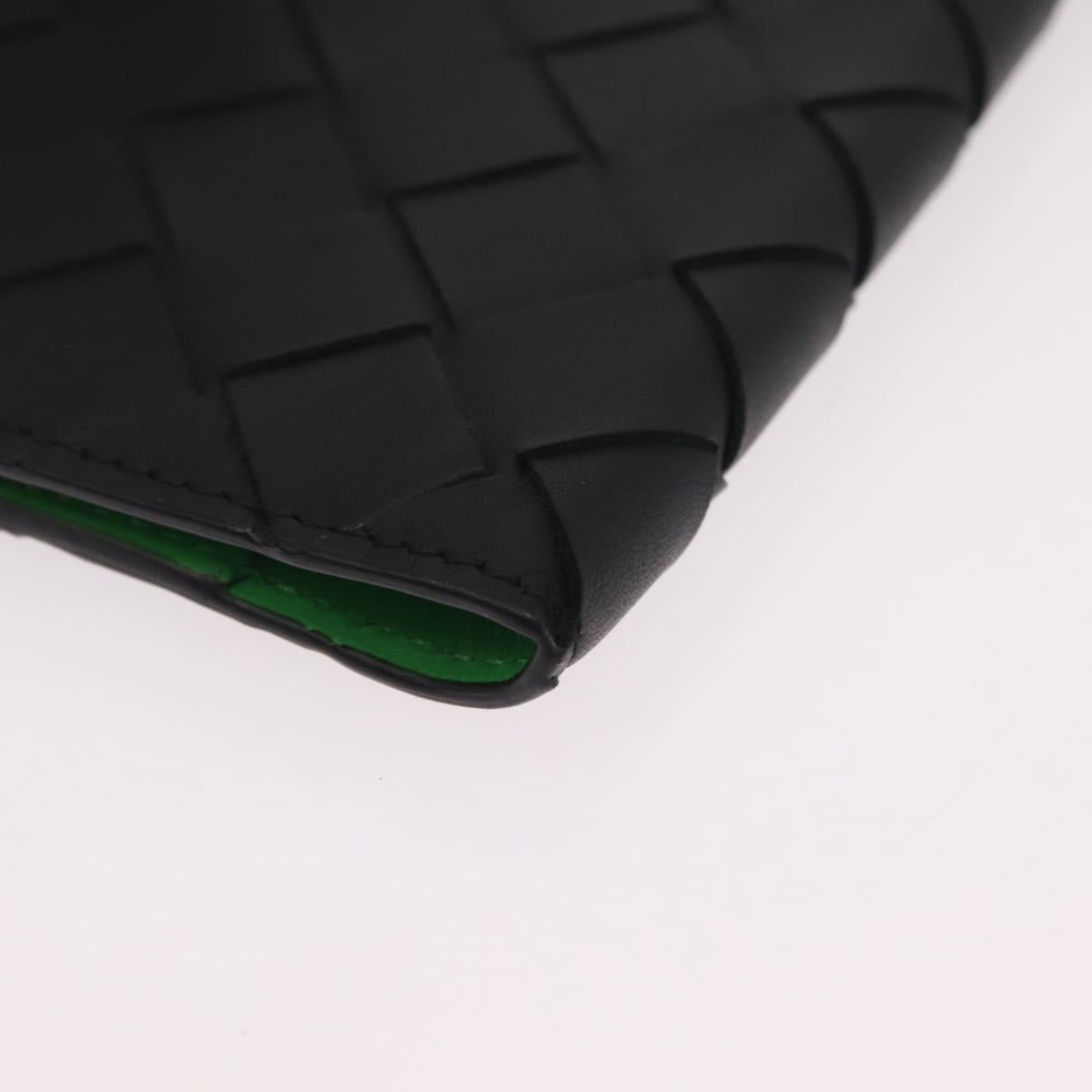 Bottega Veneta INTRECCIATO Passport Case Leather Black Green Auth am12830M