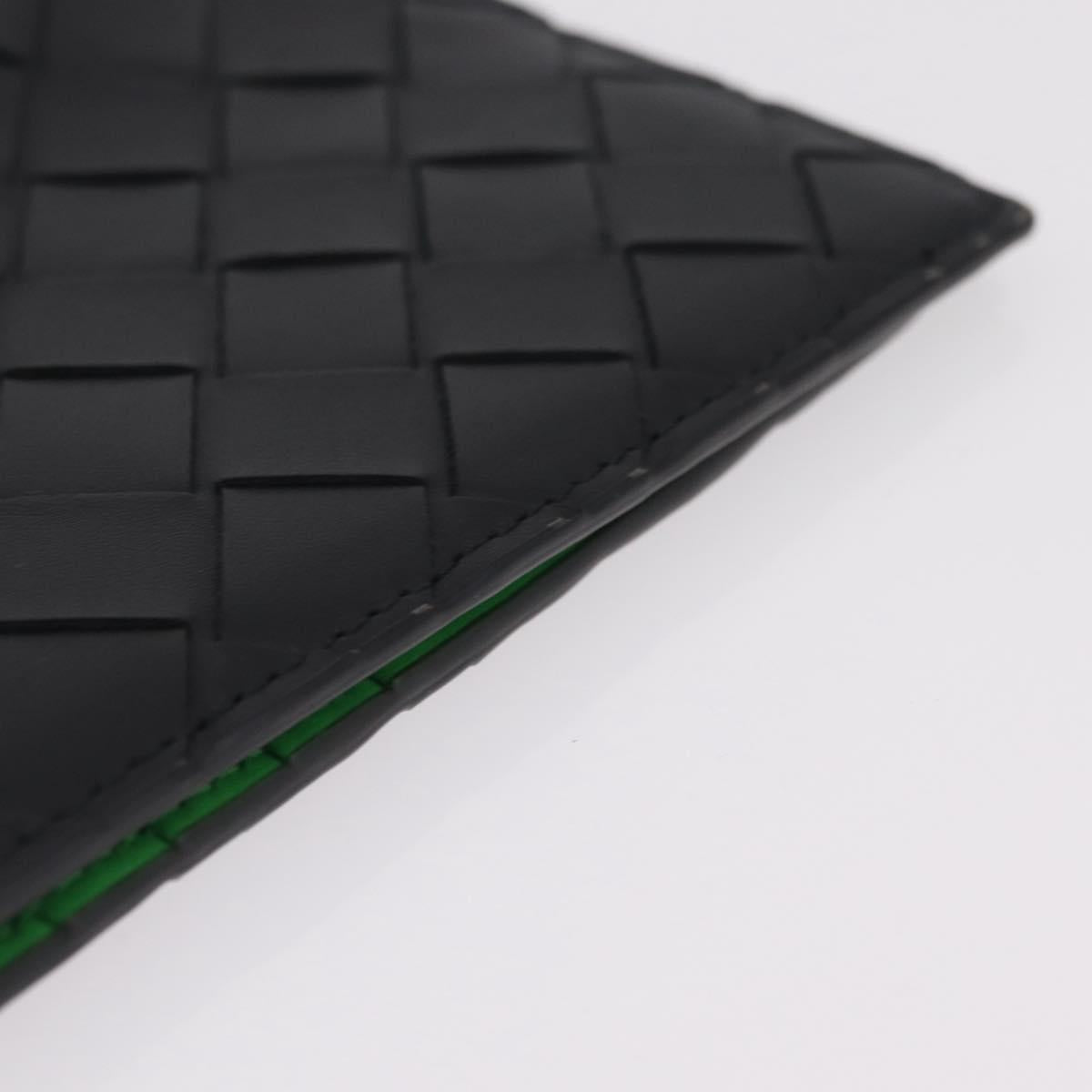 Bottega Veneta INTRECCIATO Passport Case Leather Black Green Auth am12830M