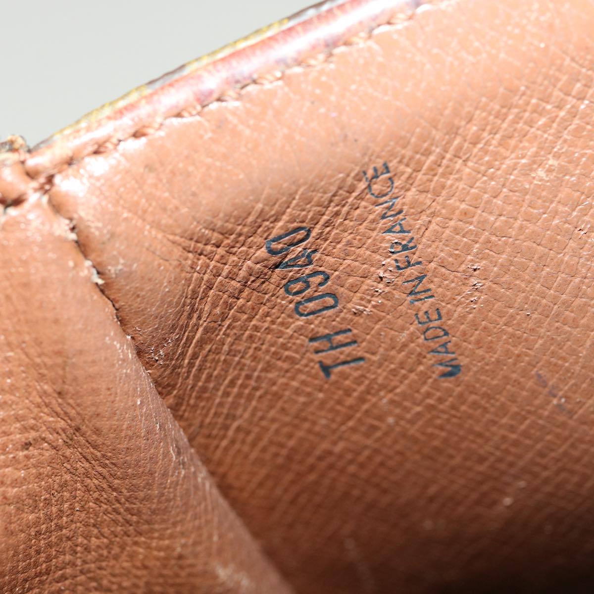 LOUIS VUITTON Monogram Saint Cloud GM Shoulder Bag M51242 LV Auth am3133