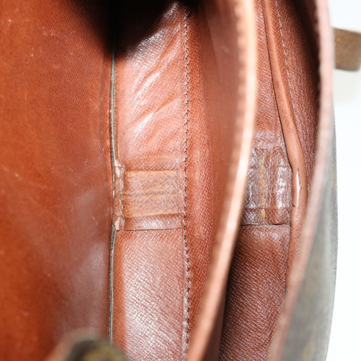 LOUIS VUITTON Monogram Cartouchiere MM Shoulder Bag M51253 LV Auth am3671
