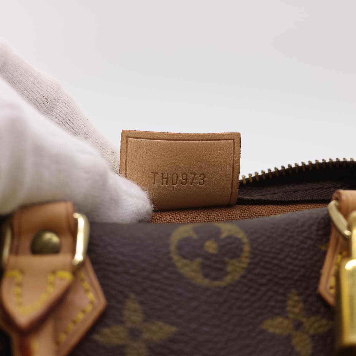 LOUIS VUITTON Monogram Mini Speedy Hand Bag M41534 LV Auth am4166SAV