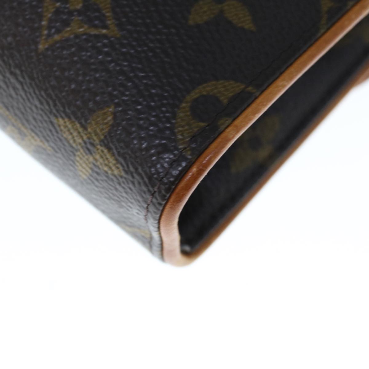 LOUIS VUITTON Monogram Pochette Florentine Waist bag M51855 LV Auth am5655
