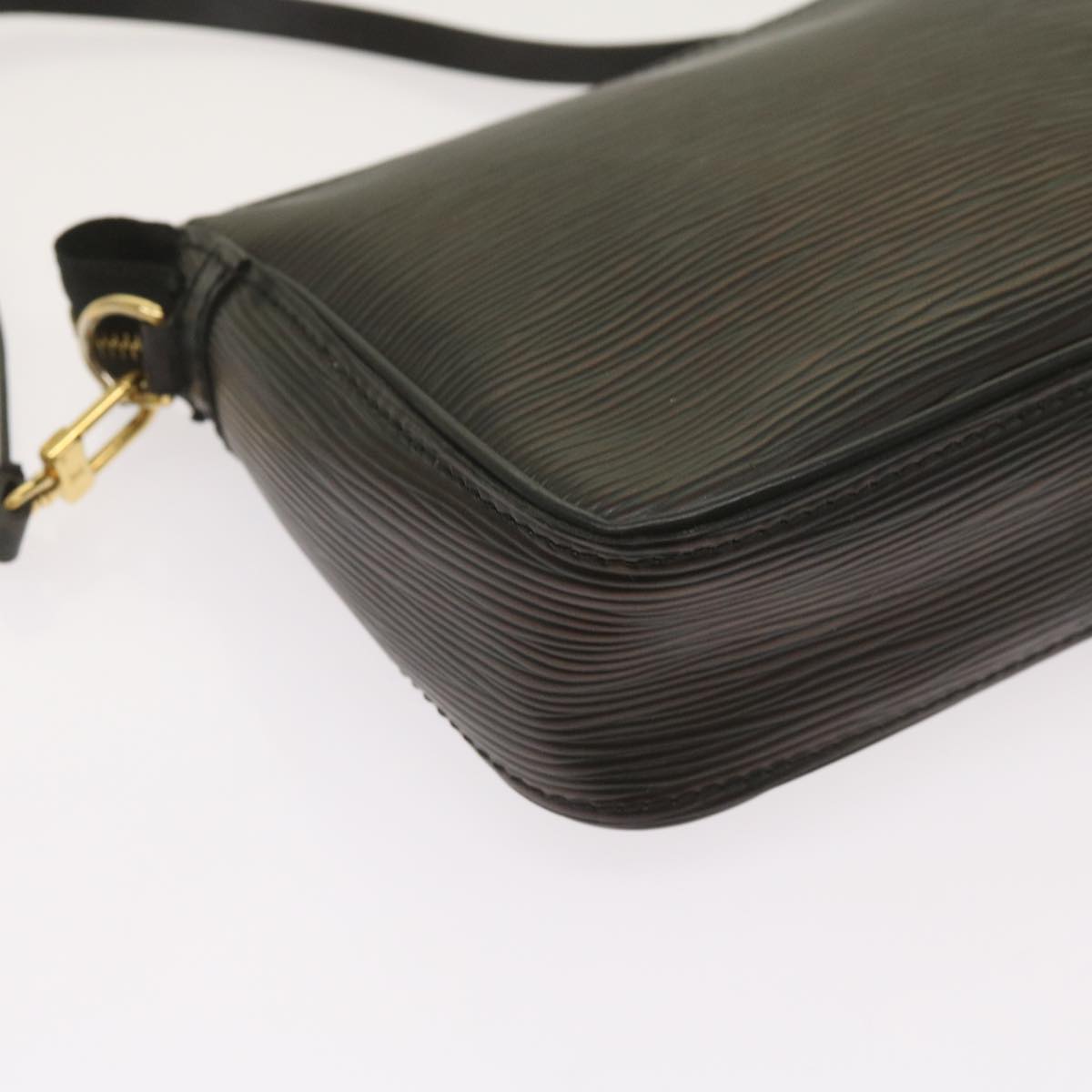 LOUIS VUITTON Epi Trousse Makeup Pouch SPO Black LV Auth am5671SAV