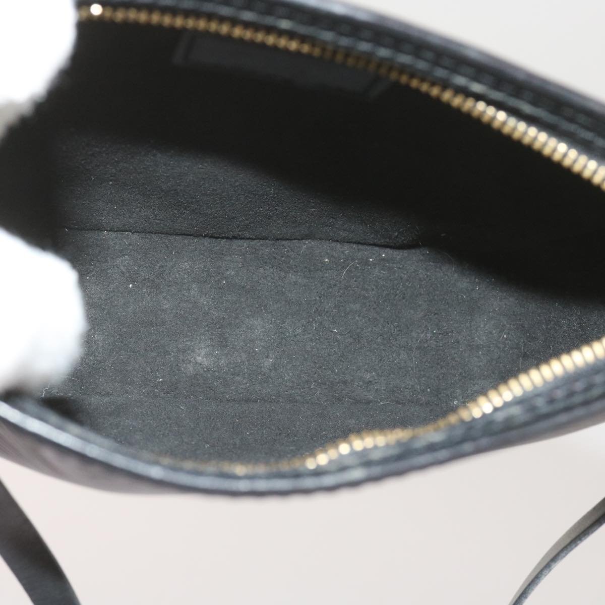 LOUIS VUITTON Epi Trousse Makeup Pouch SPO Black LV Auth am5671SAV