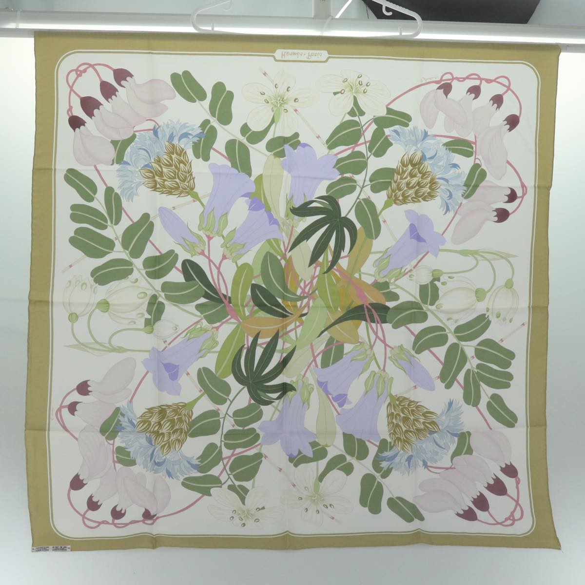HERMES Carre 90 Flora Graeca Scarf Silk Beige Multicolor Auth am5676