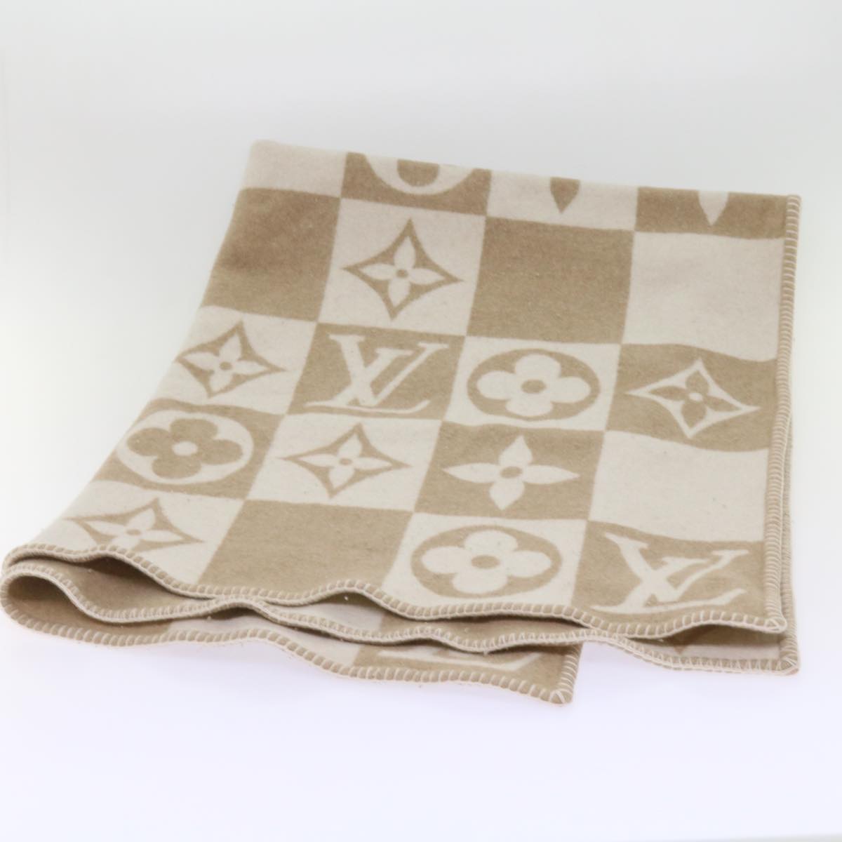 LOUIS VUITTON Pred LV Checkmate Blanket Wool Beige M77861 LV Auth am5723