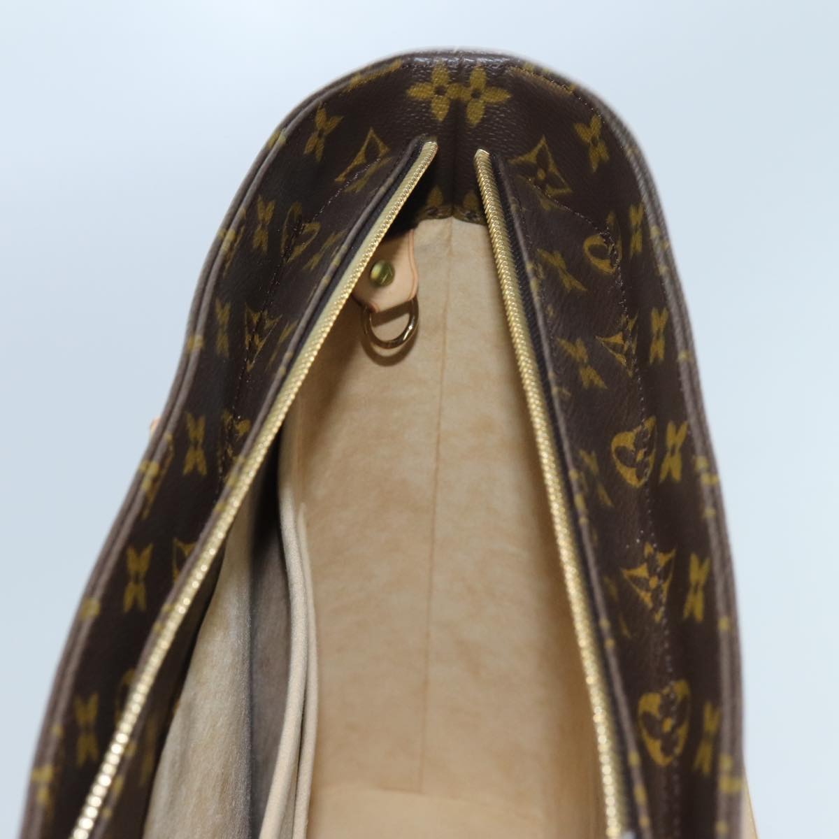 LOUIS VUITTON Monogram Luco Tote Bag M51155 LV Auth am6059V