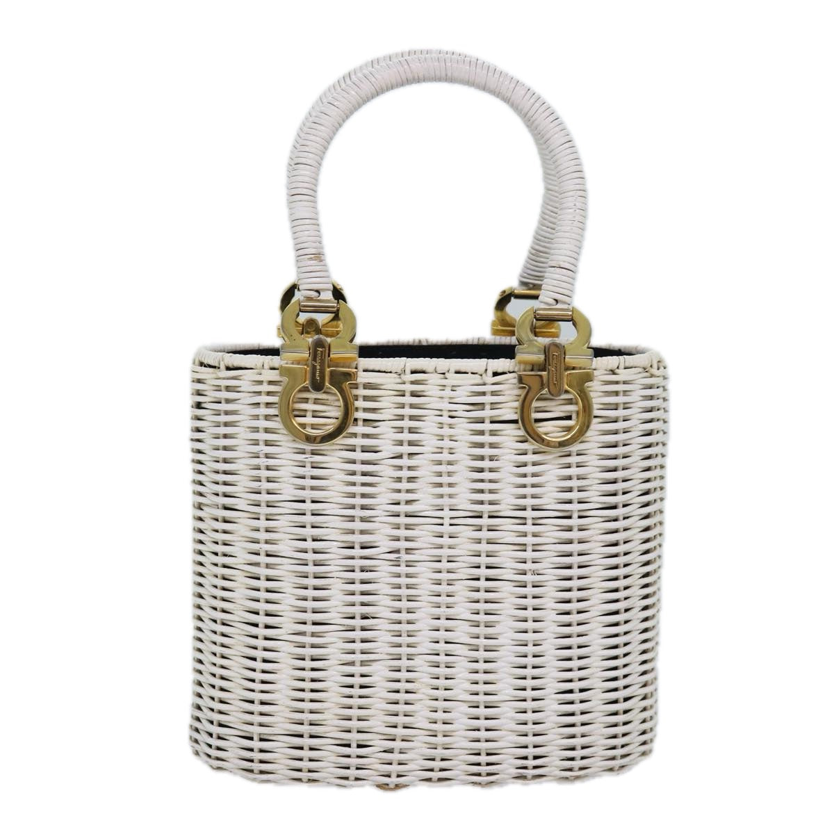 Salvatore Ferragamo Gancini Basket bag Hand Bag Straw White Auth am6527