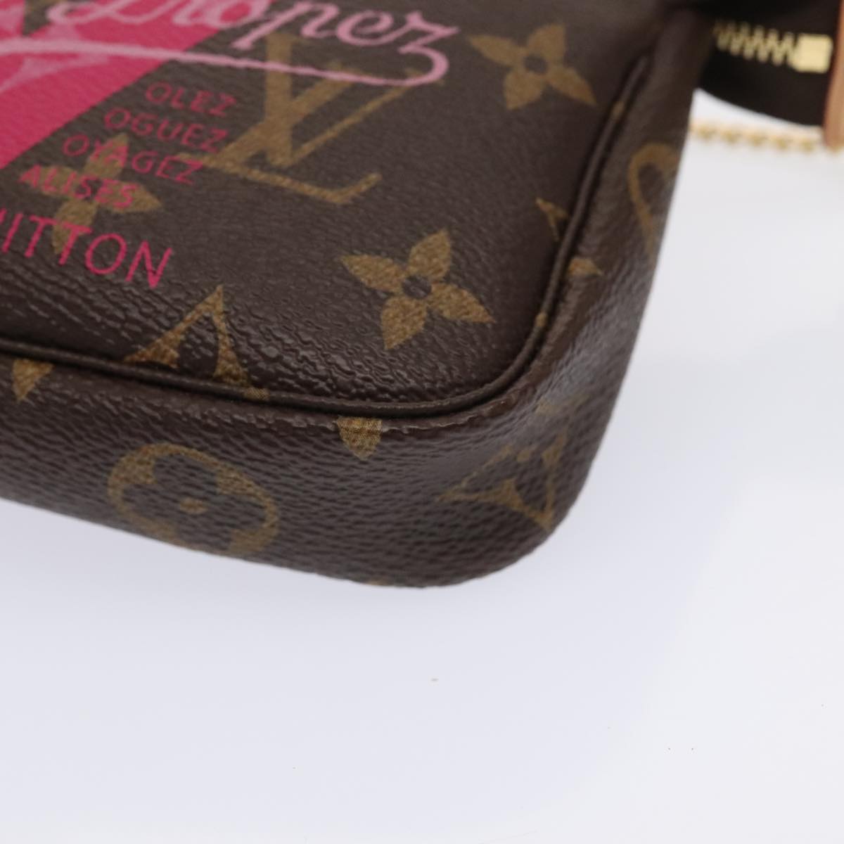 LOUIS VUITTON Monogram V line Mini Pochette Accessoires Pouch Pink Auth am6931AV