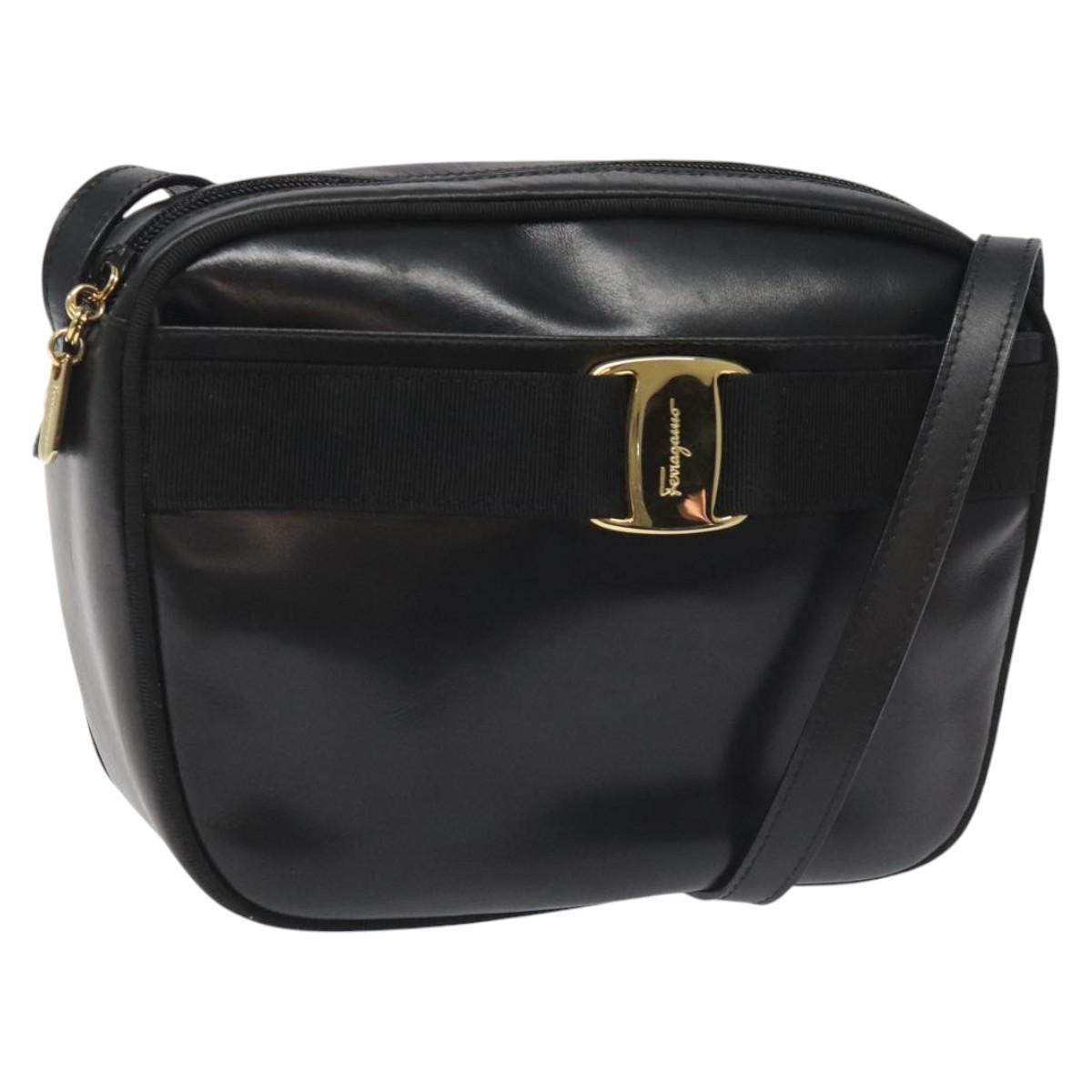 Salvatore Ferragamo Vala Shoulder Bag Leather Black Gold Auth am7884