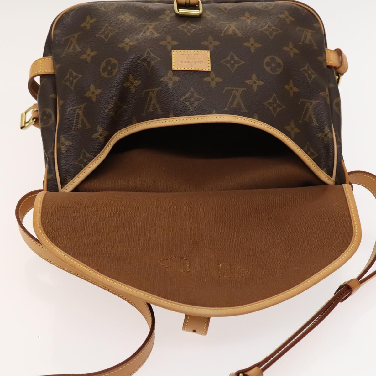 LOUIS VUITTON Monogram Saumur 30 Shoulder Bag M42256 LV Auth am8351