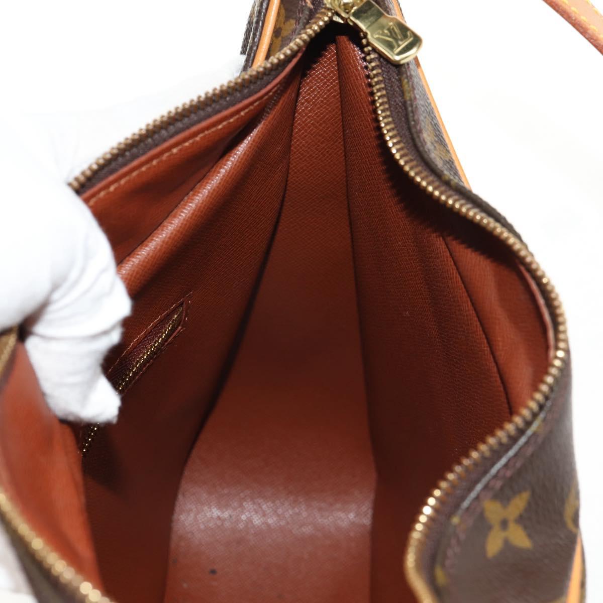 LOUIS VUITTON Monogram Boulogne 30 Shoulder Bag M51265 LV Auth am9239V