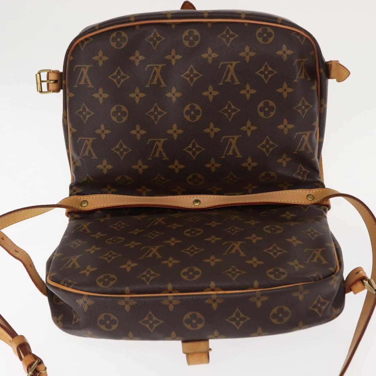 LOUIS VUITTON Monogram Saumur 30 Shoulder Bag M42256 LV Auth am9240