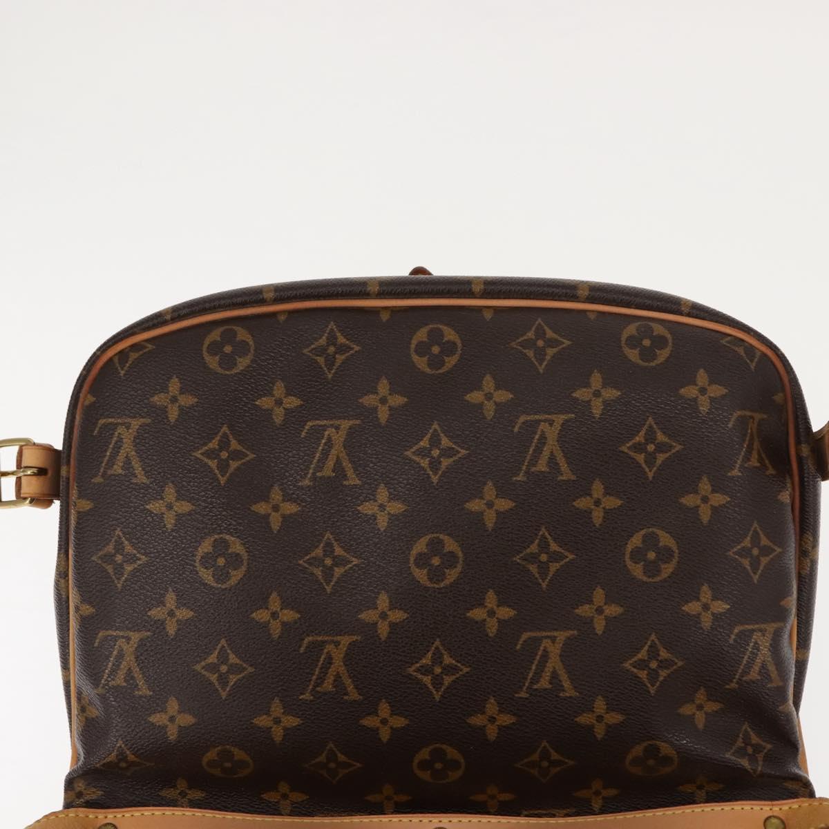 LOUIS VUITTON Monogram Saumur 30 Shoulder Bag M42256 LV Auth am9240