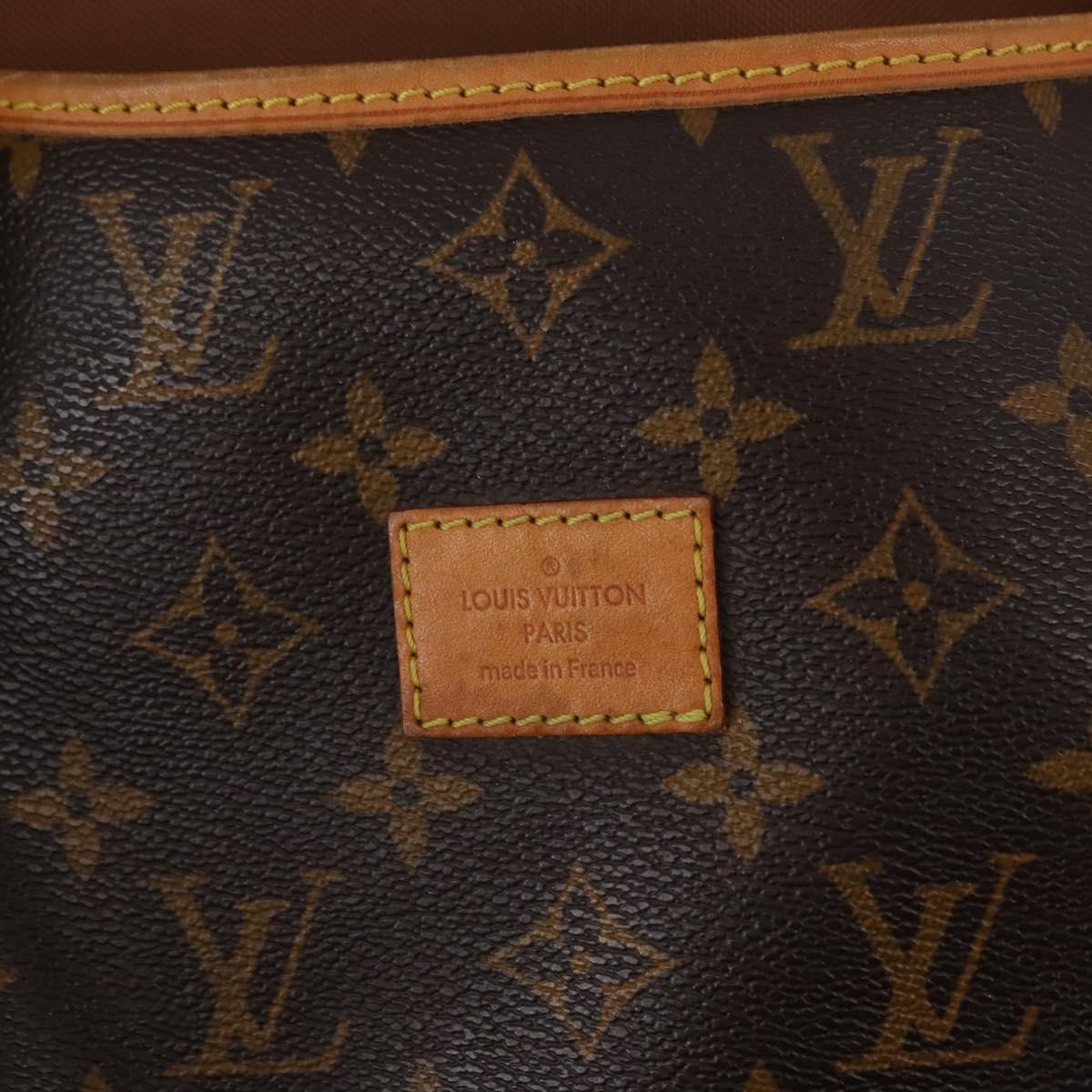 LOUIS VUITTON Monogram Saumur 30 Shoulder Bag M42256 LV Auth am9240