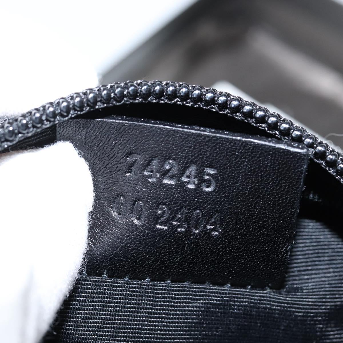 GUCCI GG Canvas Pouch Black Silver 74245 Auth am9252