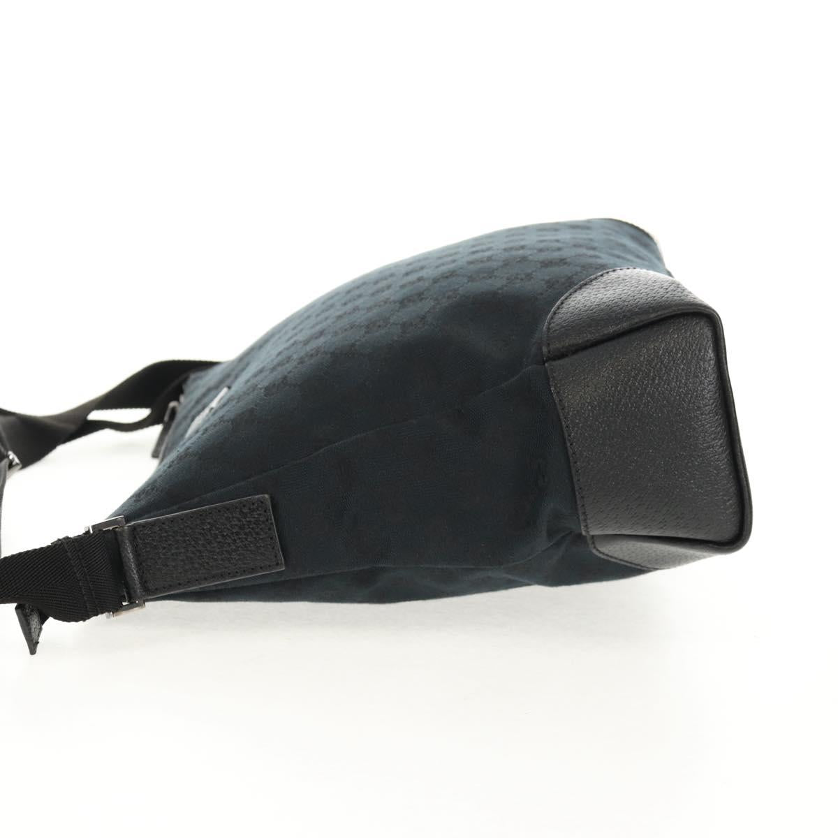 GUCCI GG Canvas Shoulder Bag Black Silver 110054 Auth am9428V