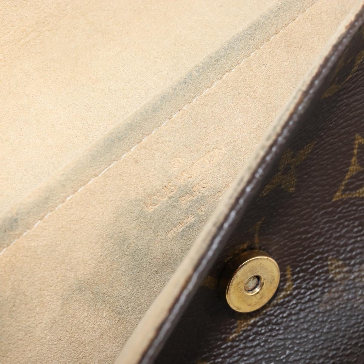 LOUIS VUITTON Monogram Pochette Twin GM Shoulder Bag M51852 LV Auth am9475