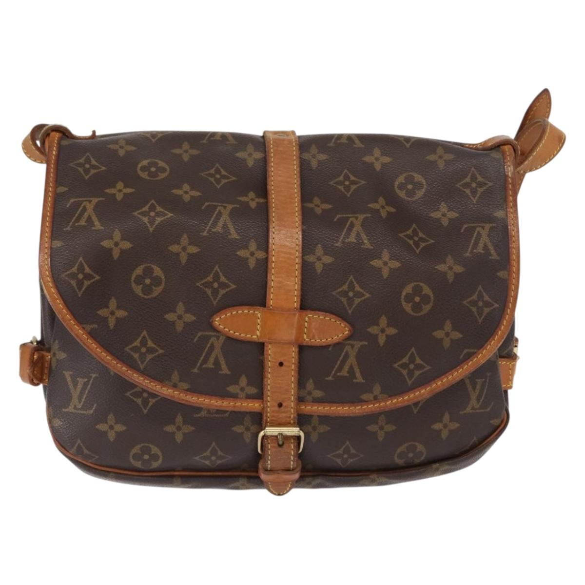 LOUIS VUITTON Monogram Saumur 30 Shoulder Bag M42256 LV Auth am9911