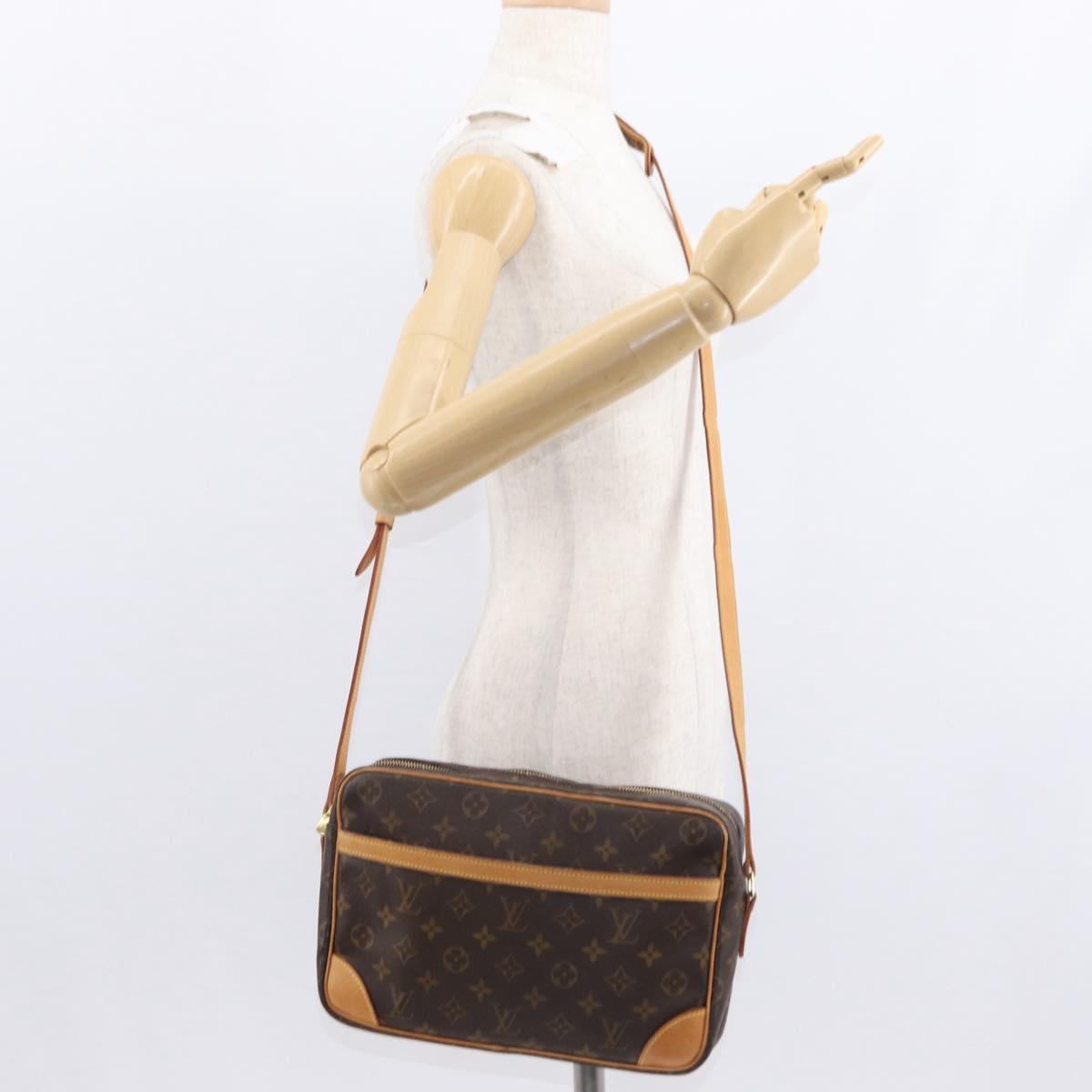 LOUIS VUITTON Monogram Trocadero 30 Shoulder Bag M51272 LV Auth am9930