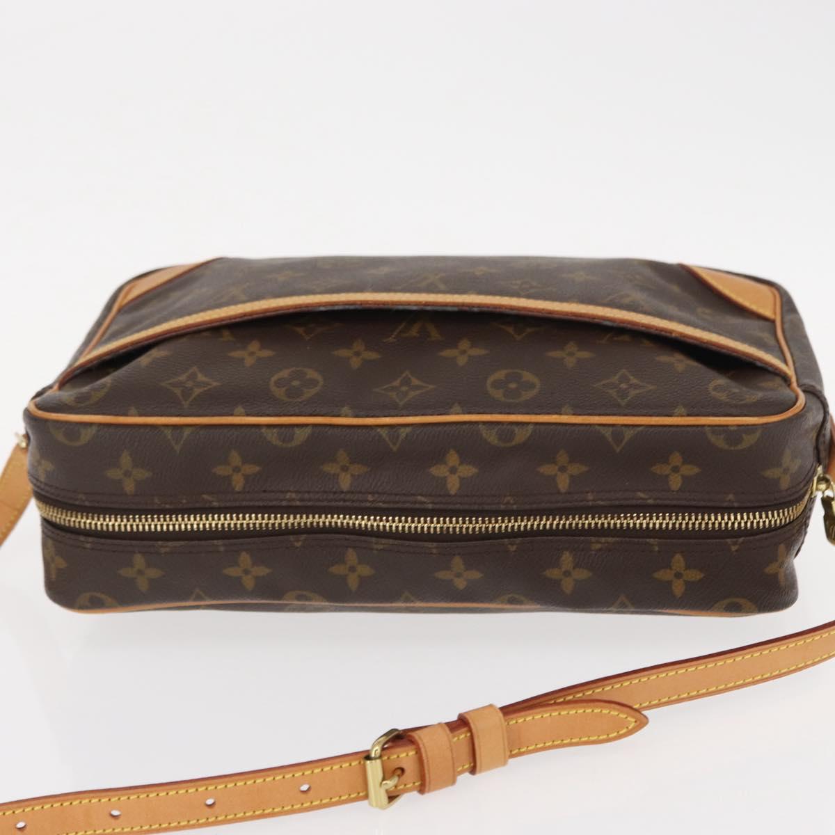 LOUIS VUITTON Monogram Trocadero 30 Shoulder Bag M51272 LV Auth am9930
